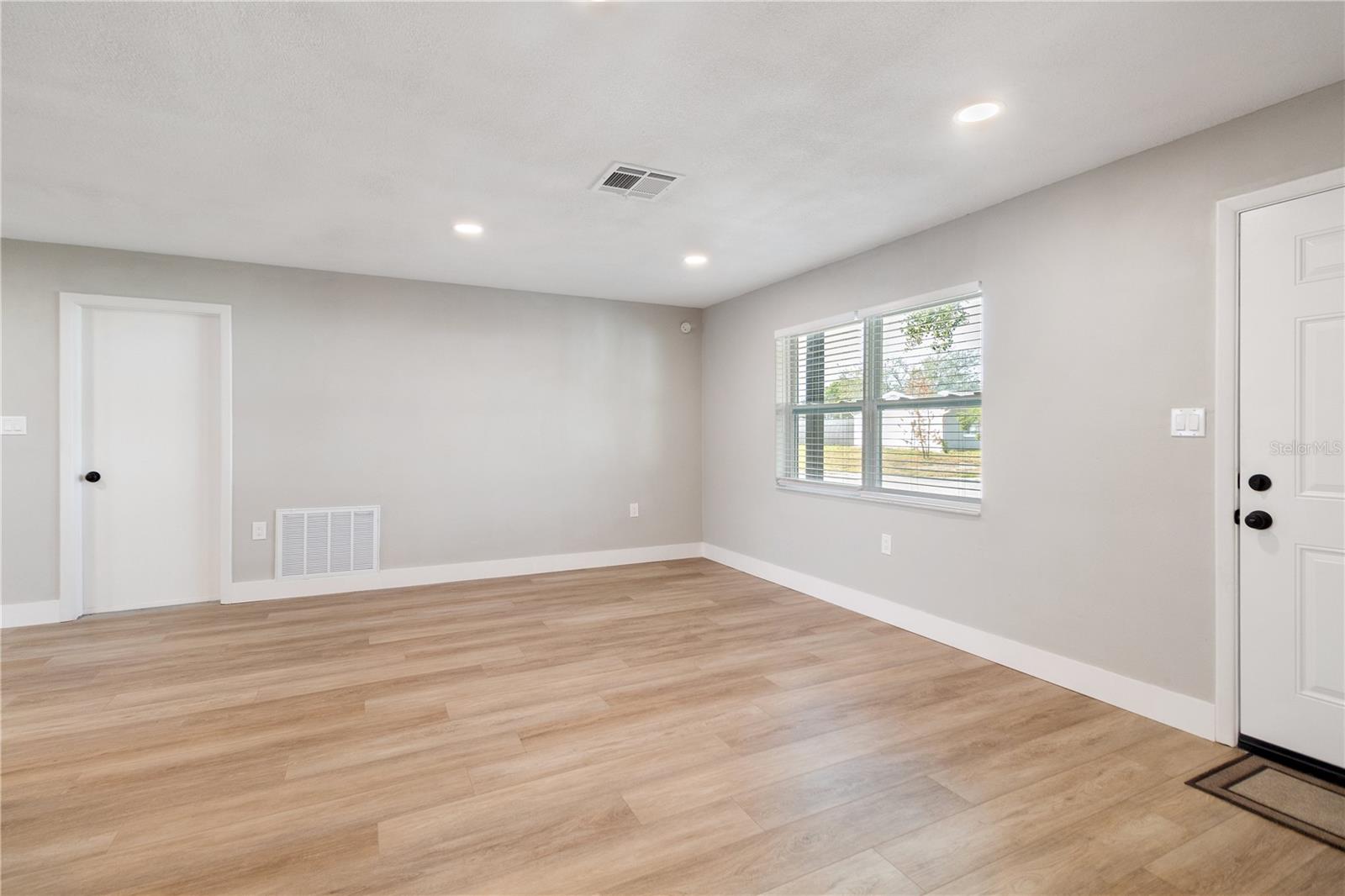 9240 WHITMAN LN, PORT RICHEY, FL, 34668