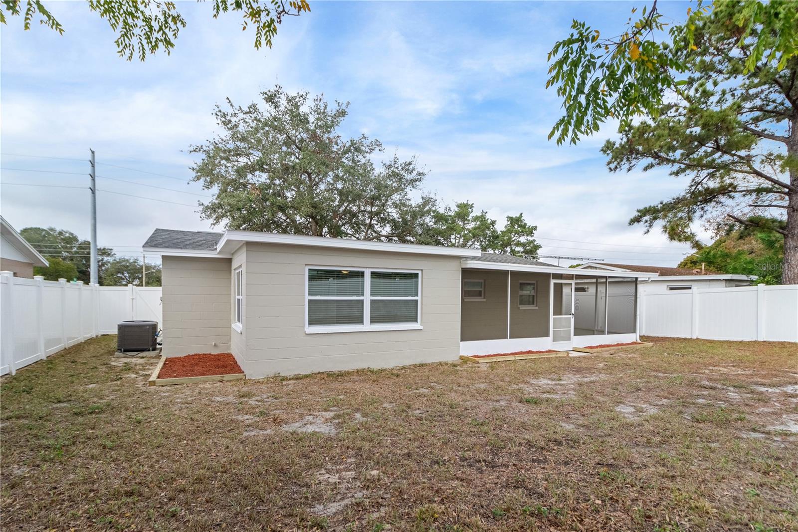 9240 WHITMAN LN, PORT RICHEY, FL, 34668