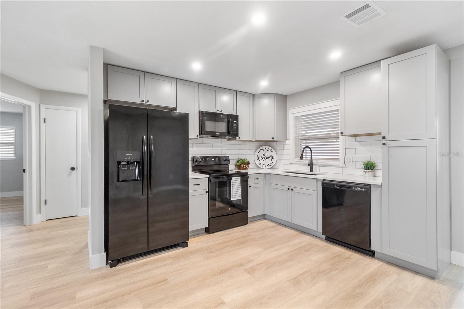 9240 WHITMAN LN, PORT RICHEY, FL, 34668