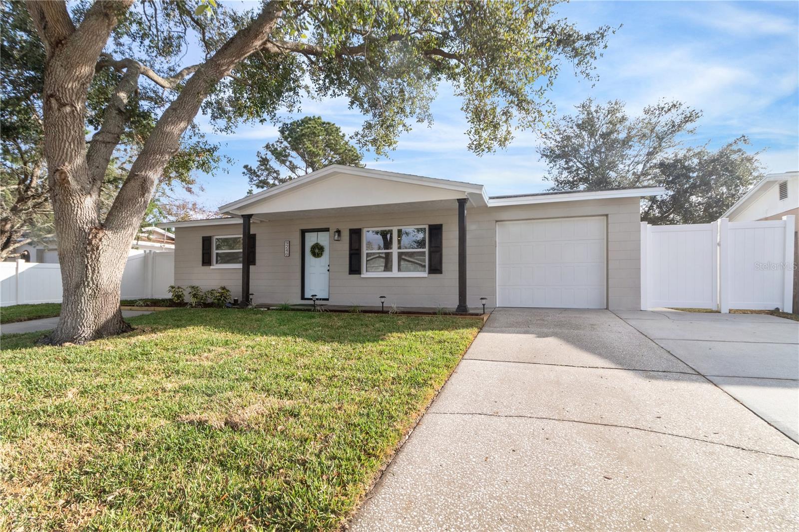 9240 WHITMAN LN, PORT RICHEY, FL, 34668