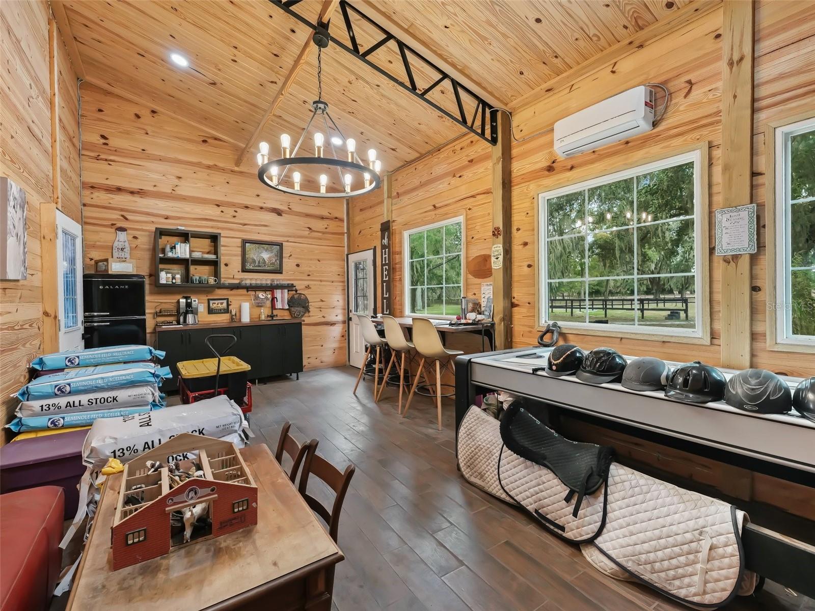 17550 NE 55TH ST, WILLISTON, FL, 32696