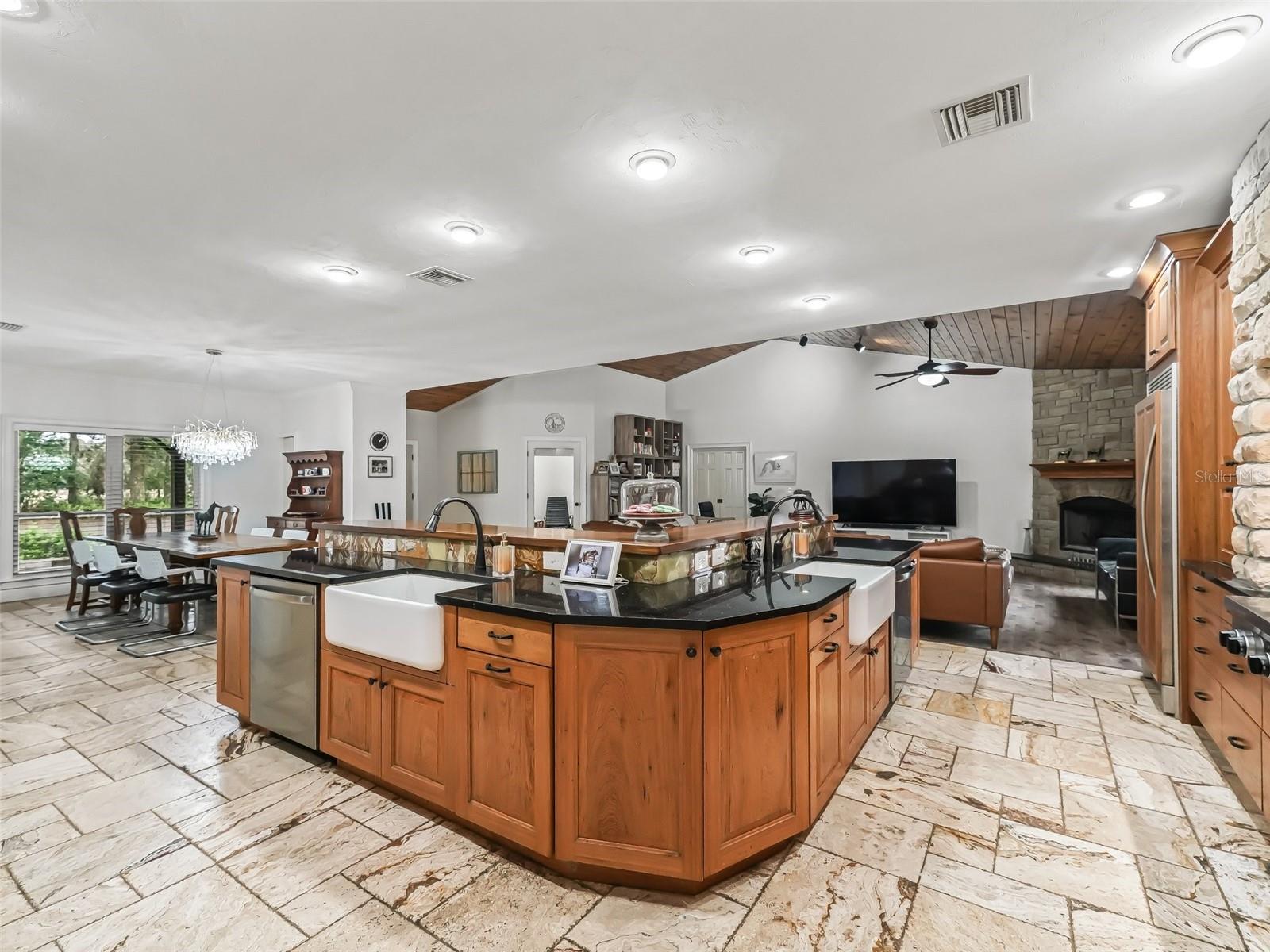 17550 NE 55TH ST, WILLISTON, FL, 32696