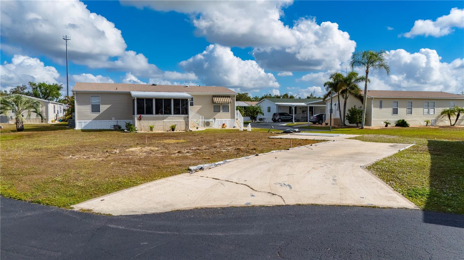 1000 KINGS HWY #400, PORT CHARLOTTE, FL, 33980