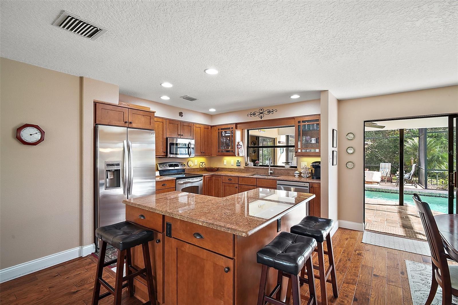 1281 GRAY CT, EUSTIS, FL, 32726