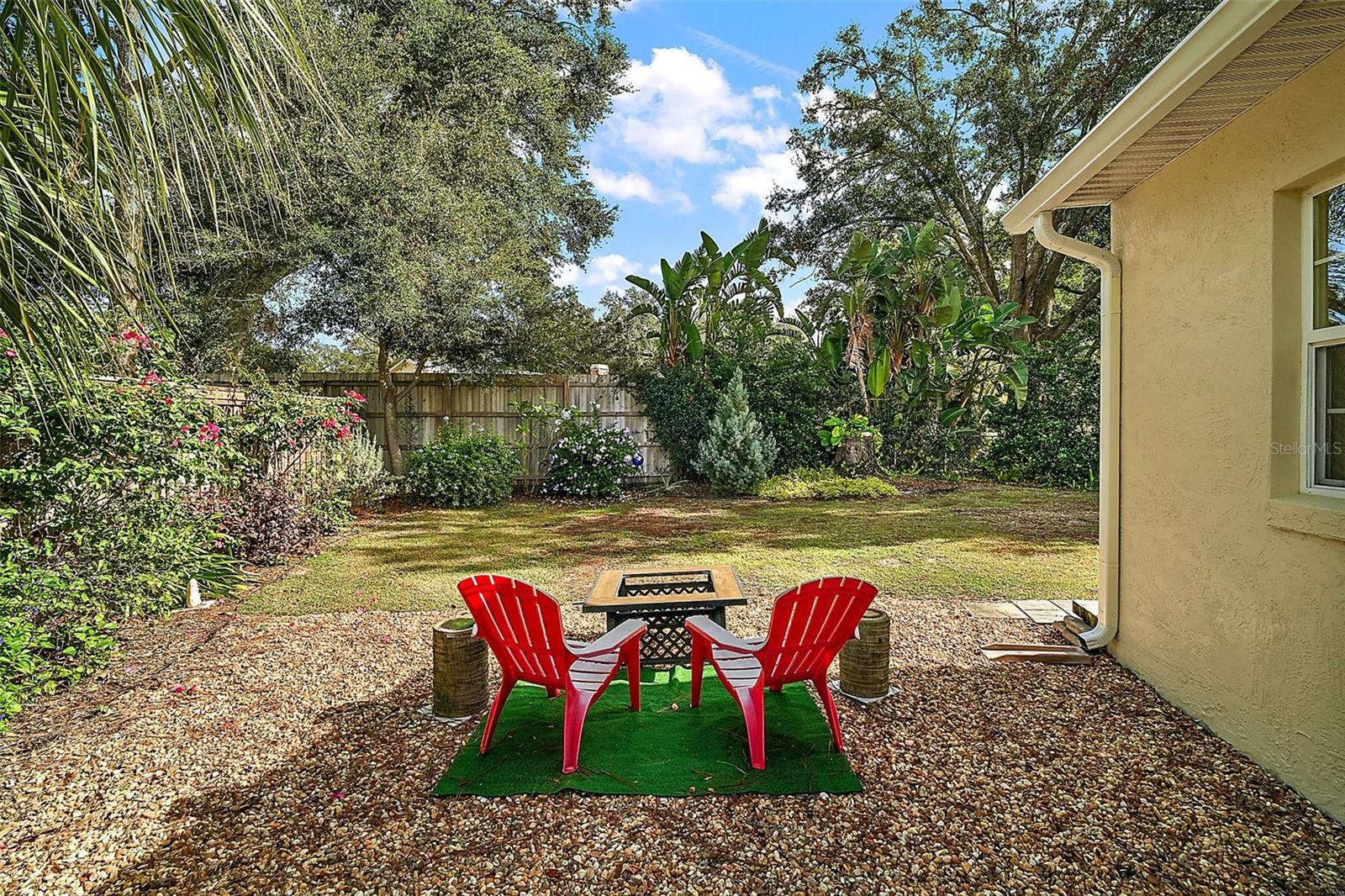 1281 GRAY CT, EUSTIS, FL, 32726