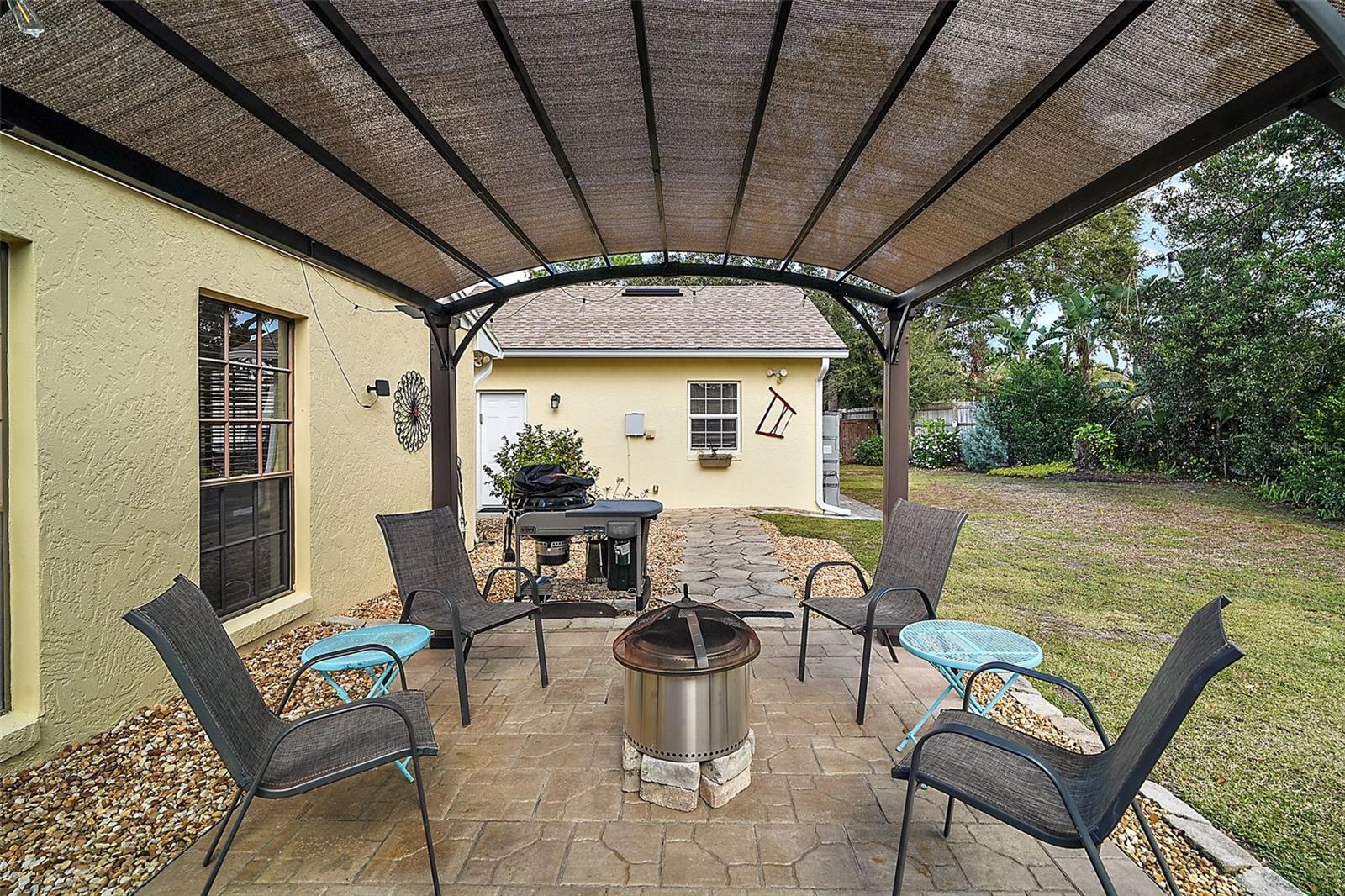 1281 GRAY CT, EUSTIS, FL, 32726