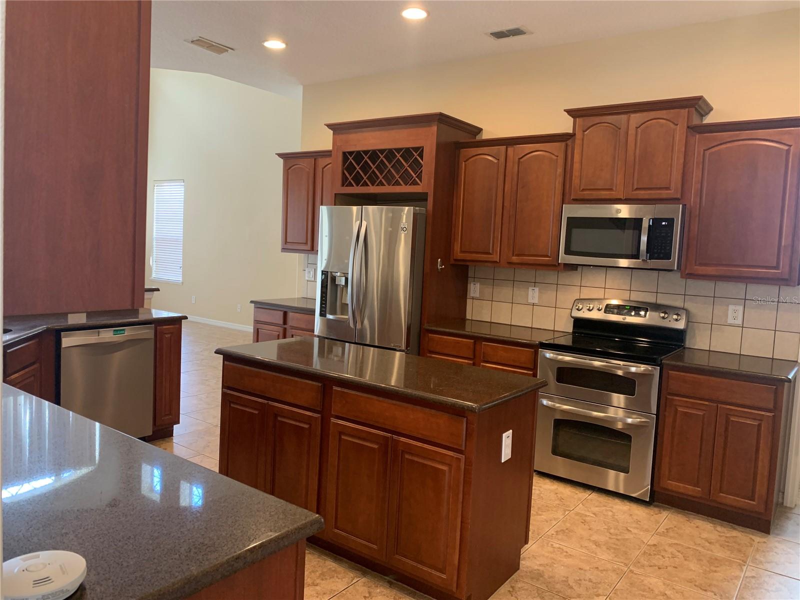 526 SPRING RIVER DR, ORLANDO, FL, 32828