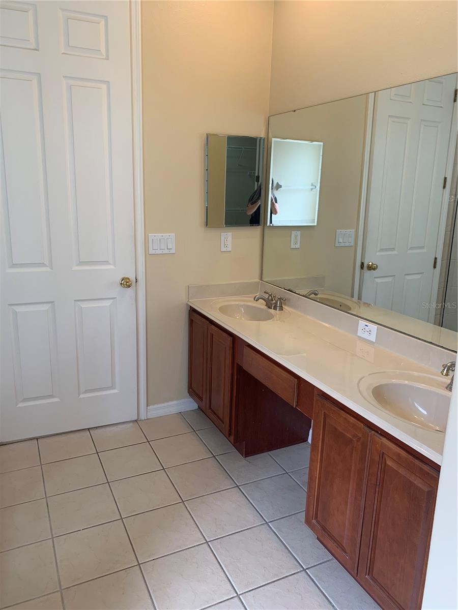 526 SPRING RIVER DR, ORLANDO, FL, 32828