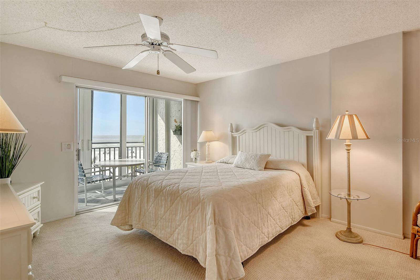 19 WHISPERING SANDS DR #301, SARASOTA, FL, 34242