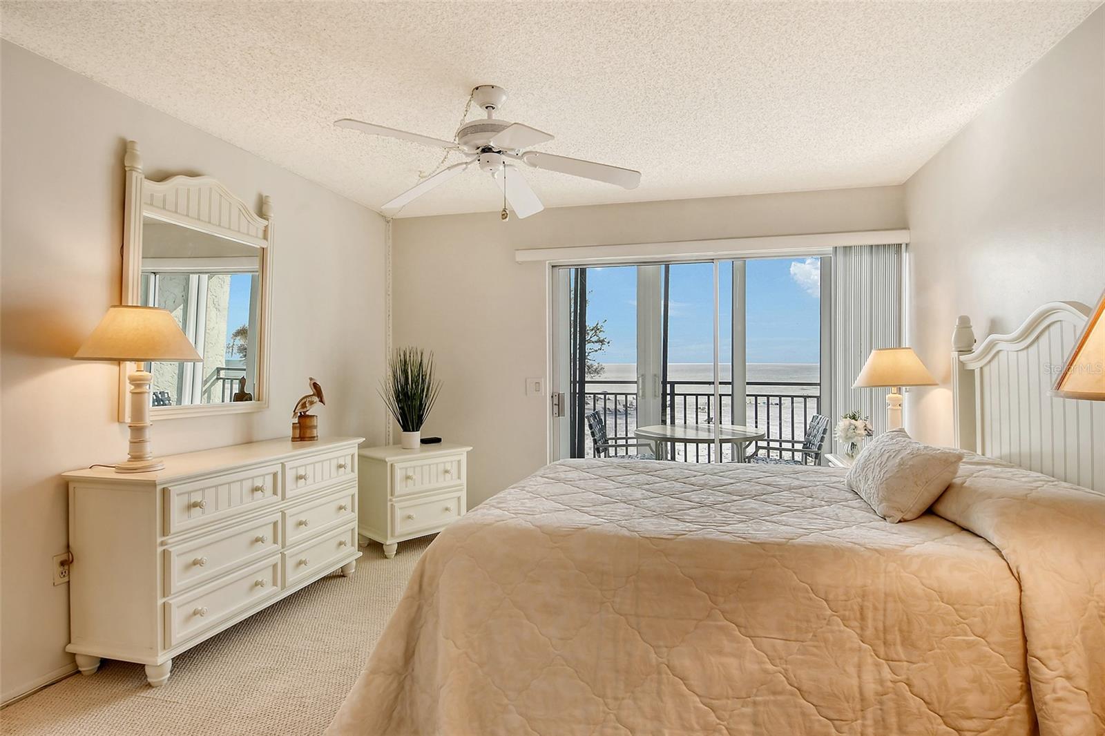 19 WHISPERING SANDS DR #301, SARASOTA, FL, 34242