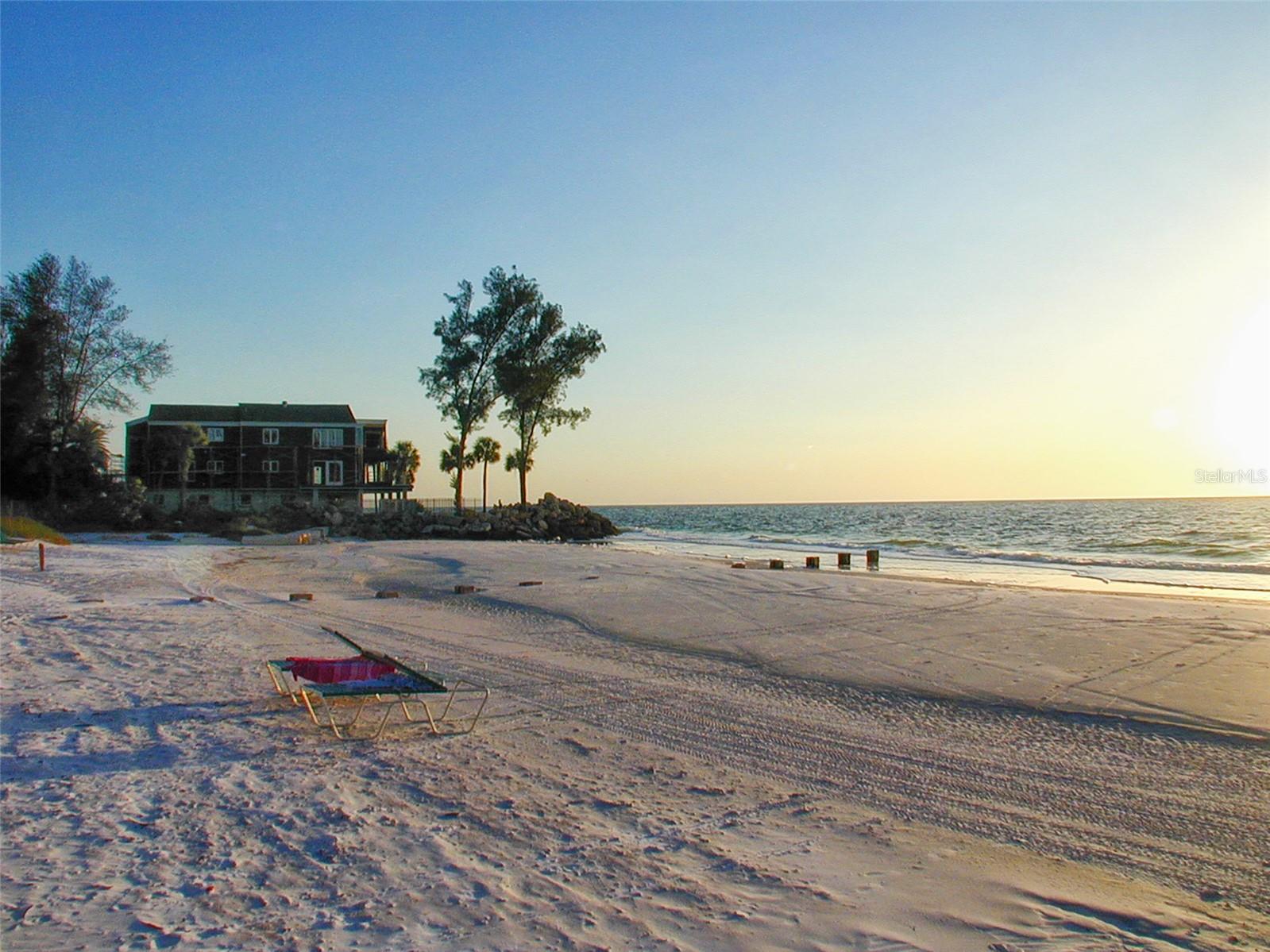 19 WHISPERING SANDS DR #301, SARASOTA, FL, 34242