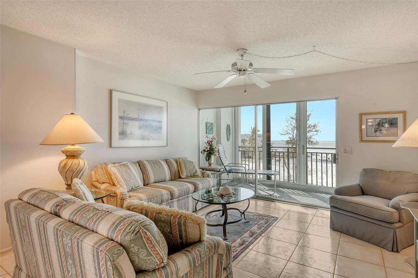19 WHISPERING SANDS DR #301, SARASOTA, FL, 34242