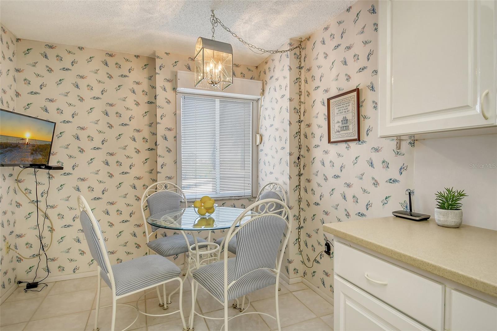 19 WHISPERING SANDS DR #301, SARASOTA, FL, 34242