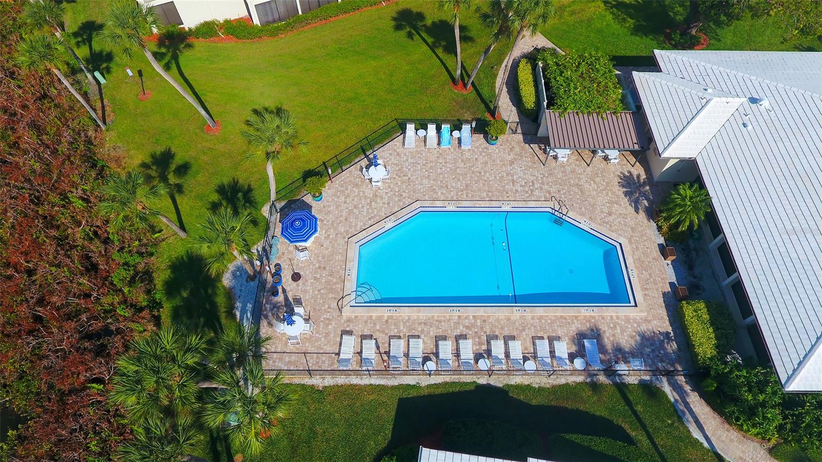 19 WHISPERING SANDS DR #301, SARASOTA, FL, 34242