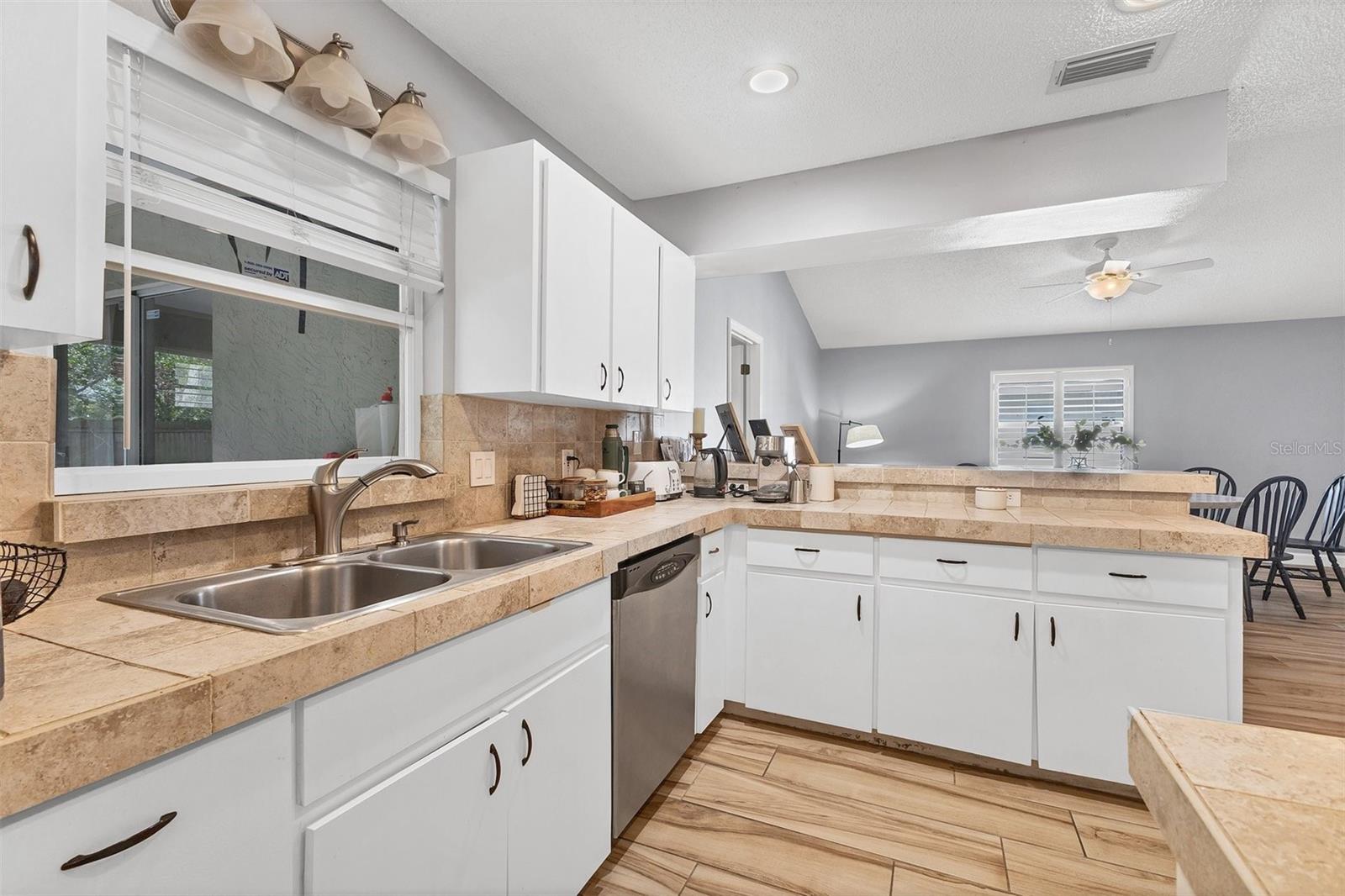 7530 42ND CT E, SARASOTA, FL, 34243