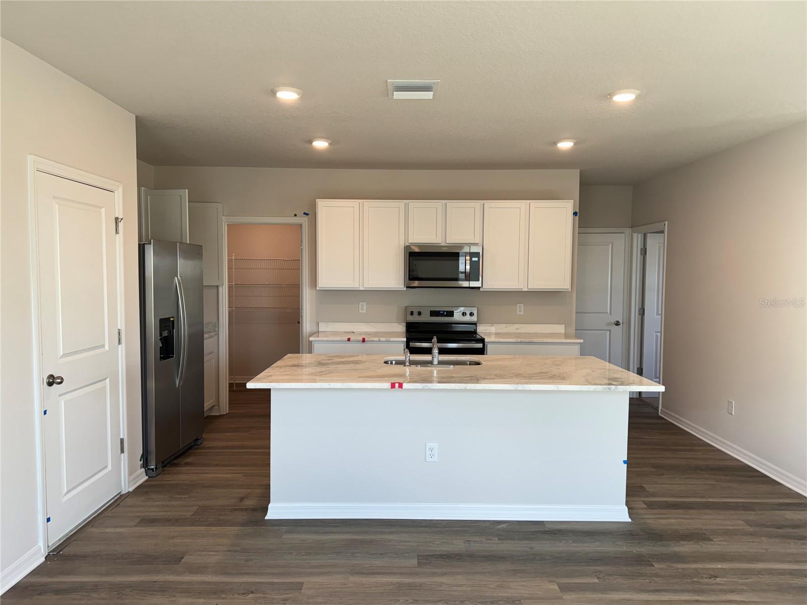 3431 HILLTOP CIR, BRADENTON, FL, 34211