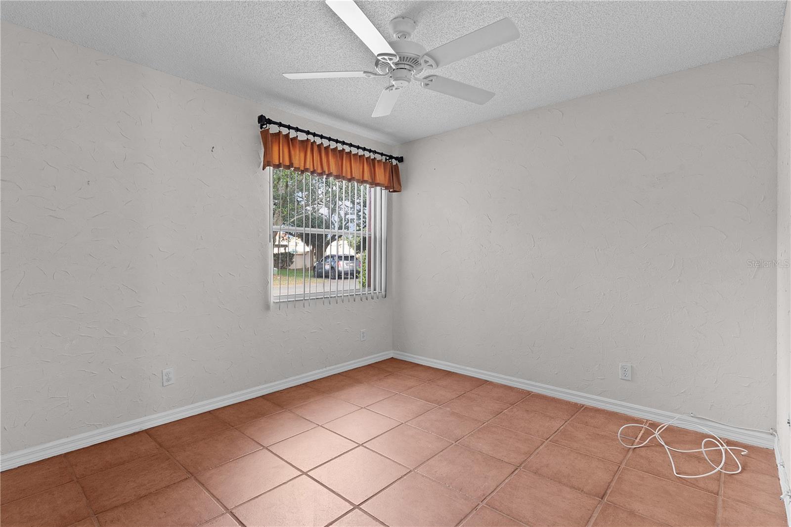 952 AVALON AVE, THE VILLAGES, FL, 32159