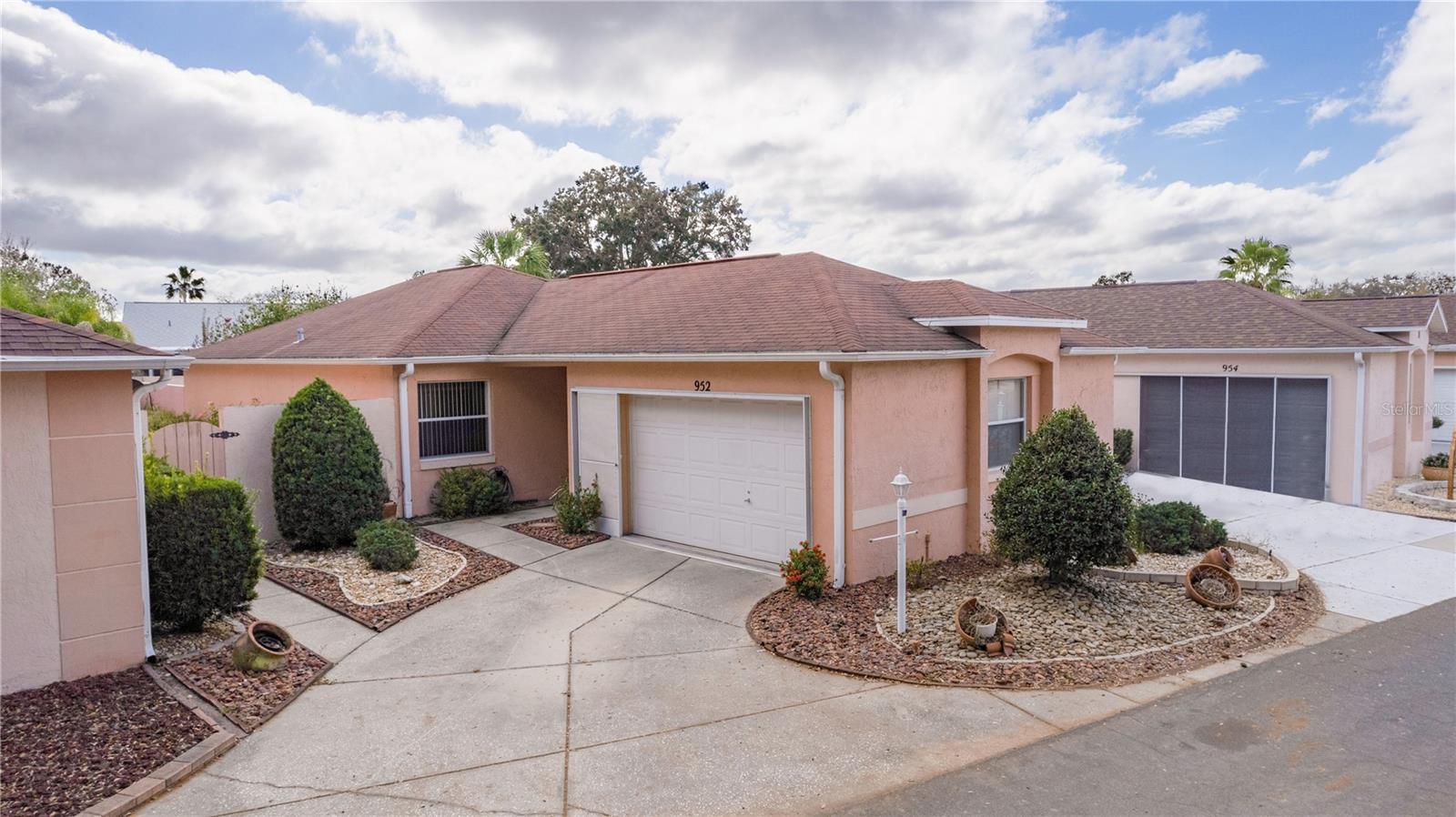 952 AVALON AVE, THE VILLAGES, FL, 32159