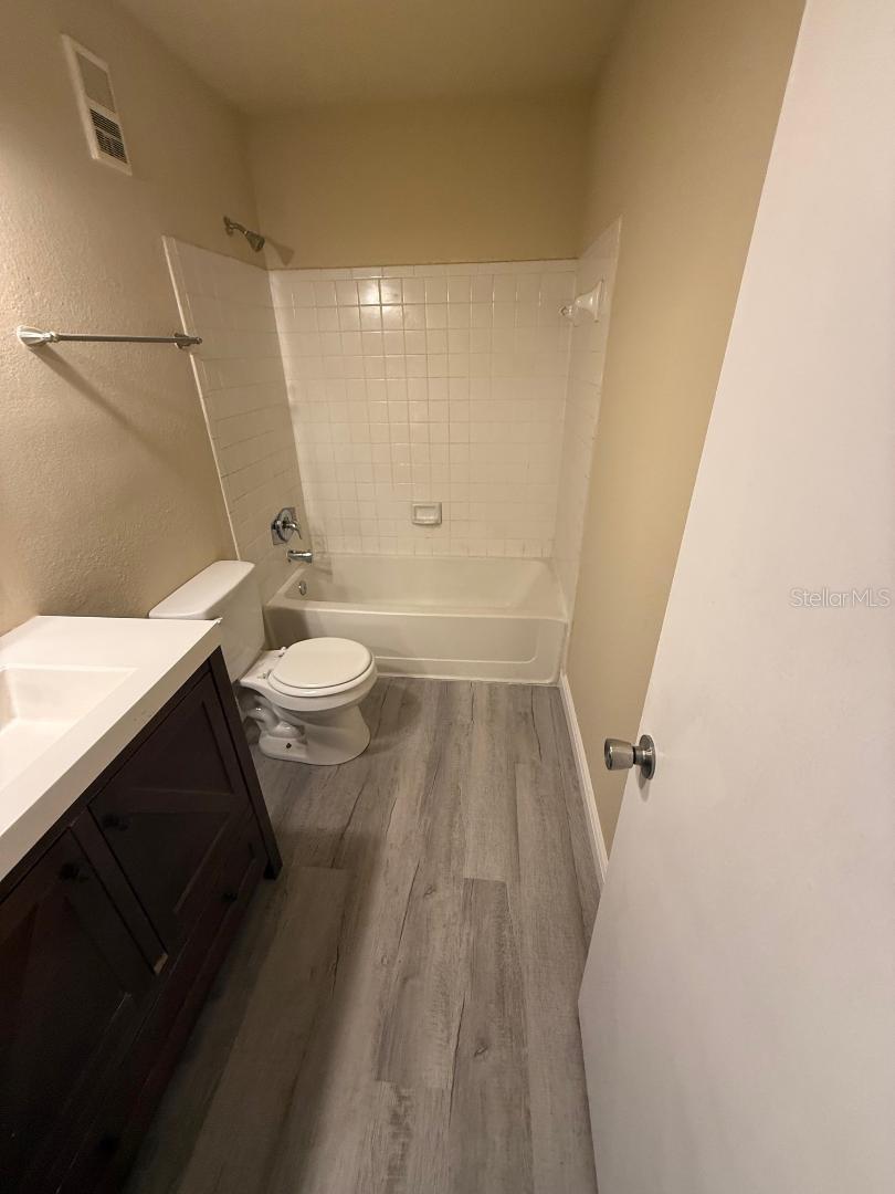4728 WALDEN CIR #37, ORLANDO, FL, 32811