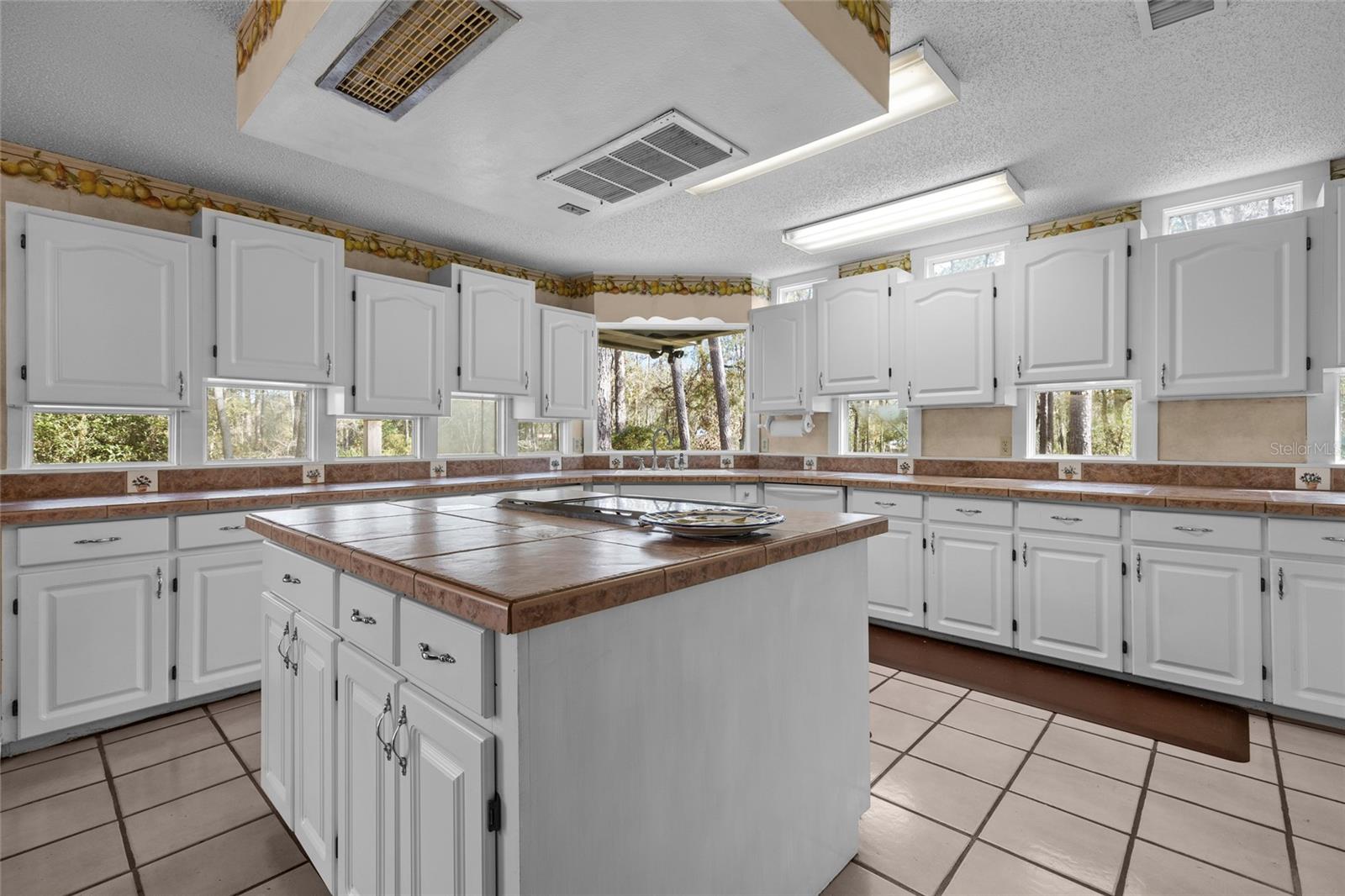 1921 SW TOMOKA TER, LAKE CITY, FL, 32025
