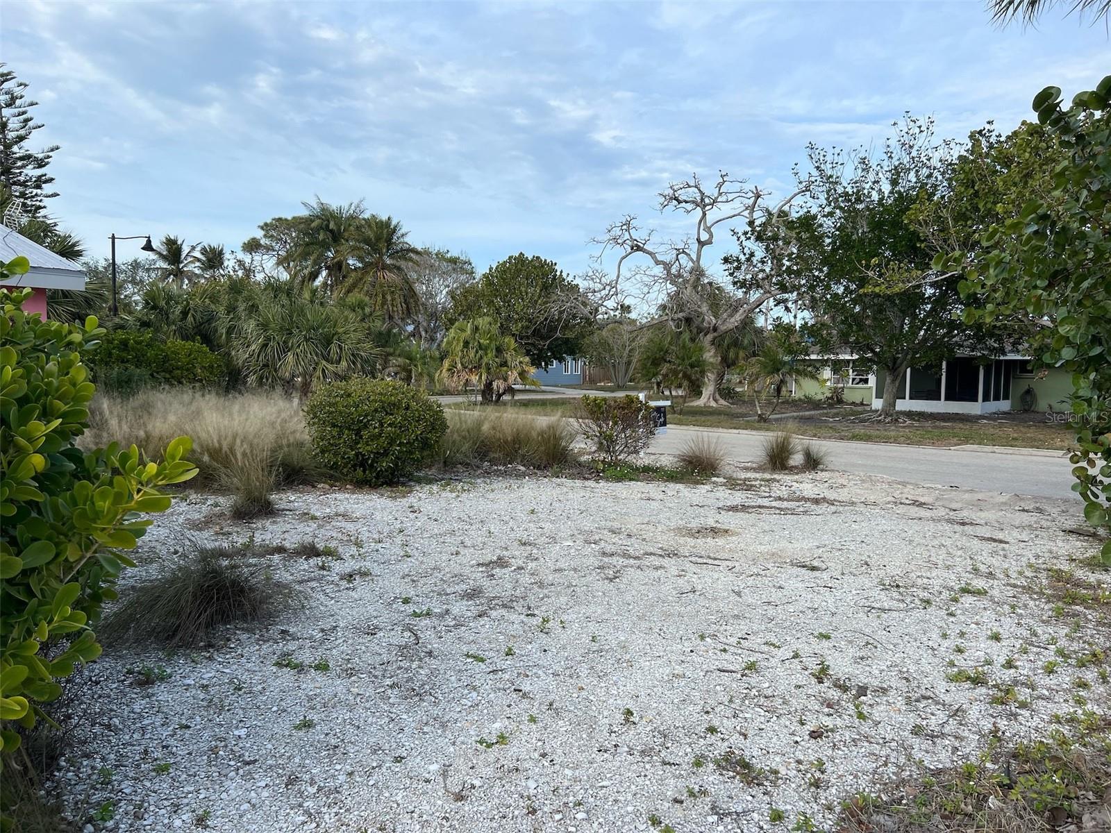 620 FOX ST, LONGBOAT KEY, FL, 34228
