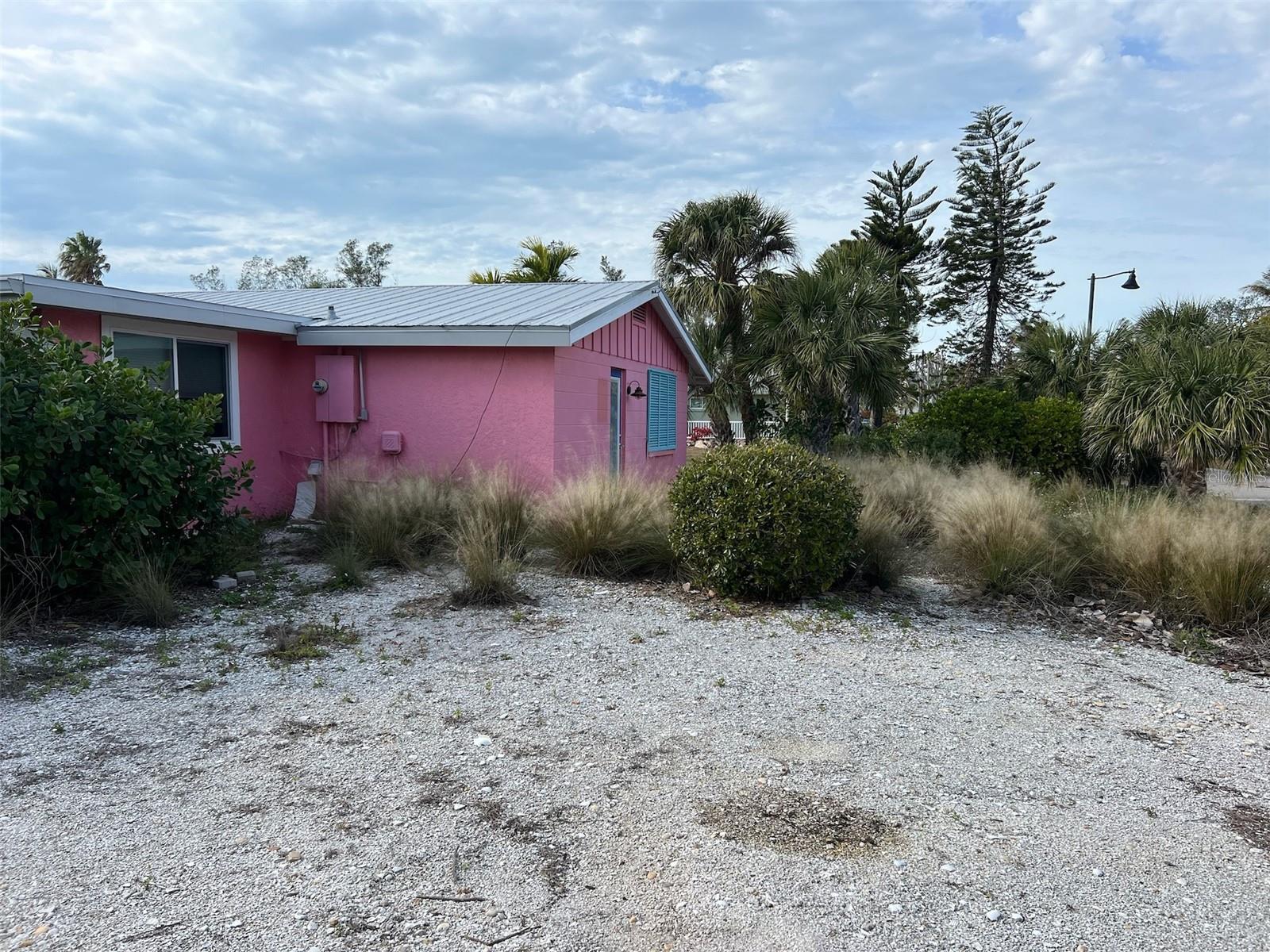 620 FOX ST, LONGBOAT KEY, FL, 34228