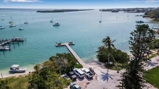 620 FOX ST, LONGBOAT KEY, FL, 34228