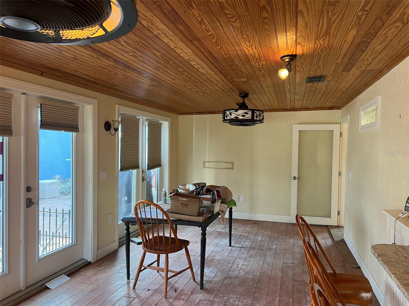 620 FOX ST, LONGBOAT KEY, FL, 34228