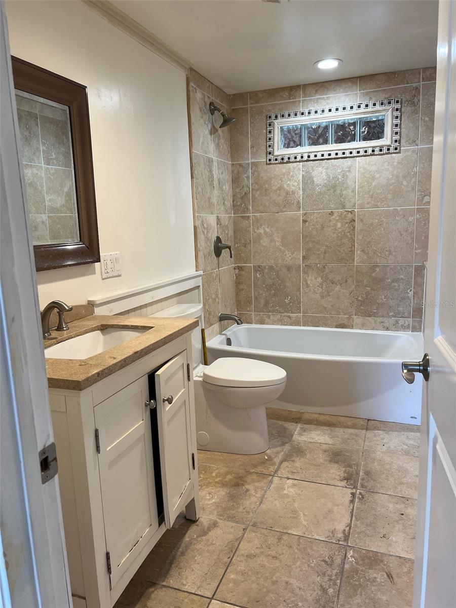 620 FOX ST, LONGBOAT KEY, FL, 34228