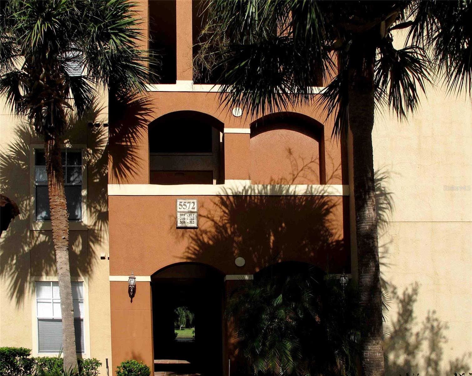 PALMS CLUB CONDO, ORLANDO, FL, 32811