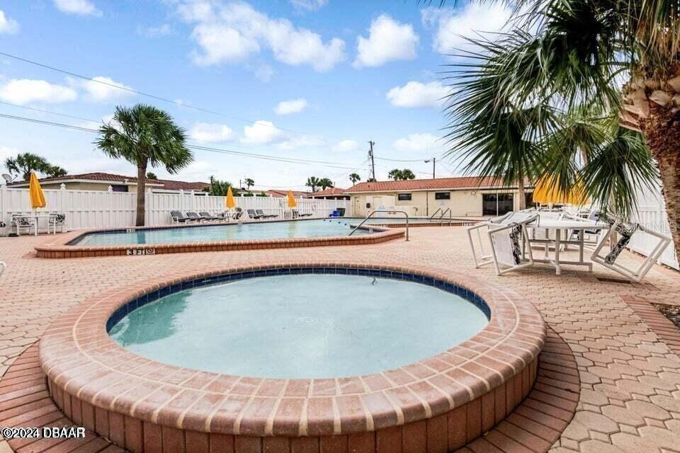 205 CARDINAL DR #A, ORMOND BEACH, FL, 32176