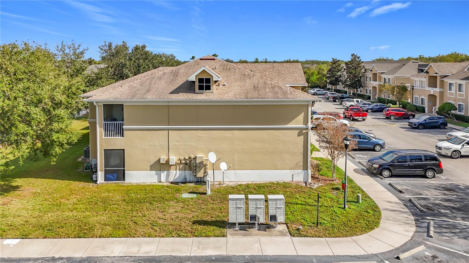 9506 AMBERDALE CT #201, RIVERVIEW, FL, 33578