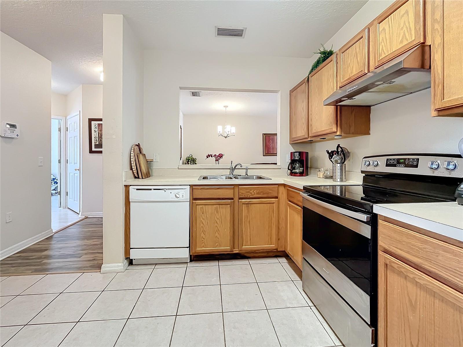 9506 AMBERDALE CT #201, RIVERVIEW, FL, 33578