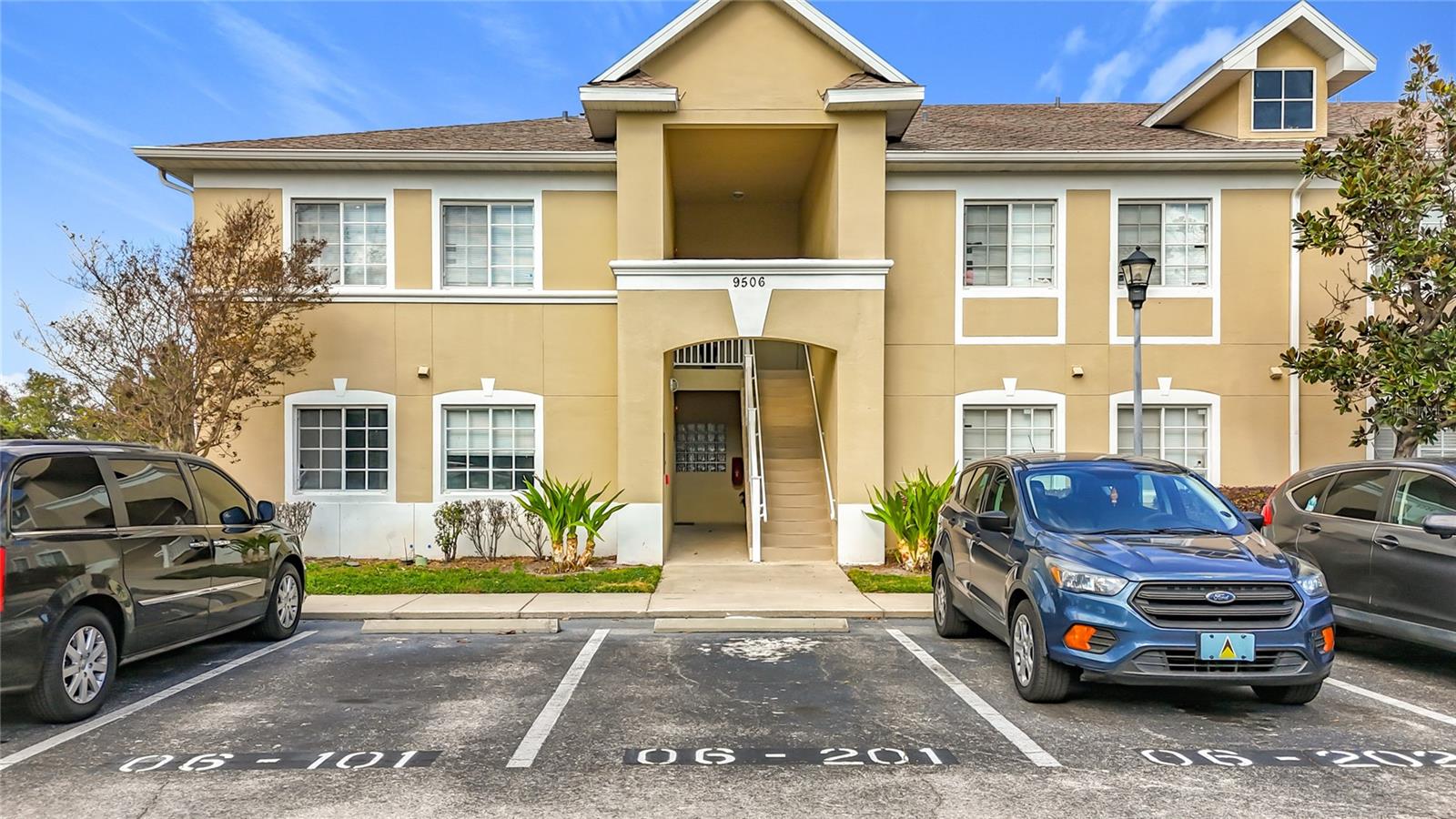 9506 AMBERDALE CT #201, RIVERVIEW, FL, 33578