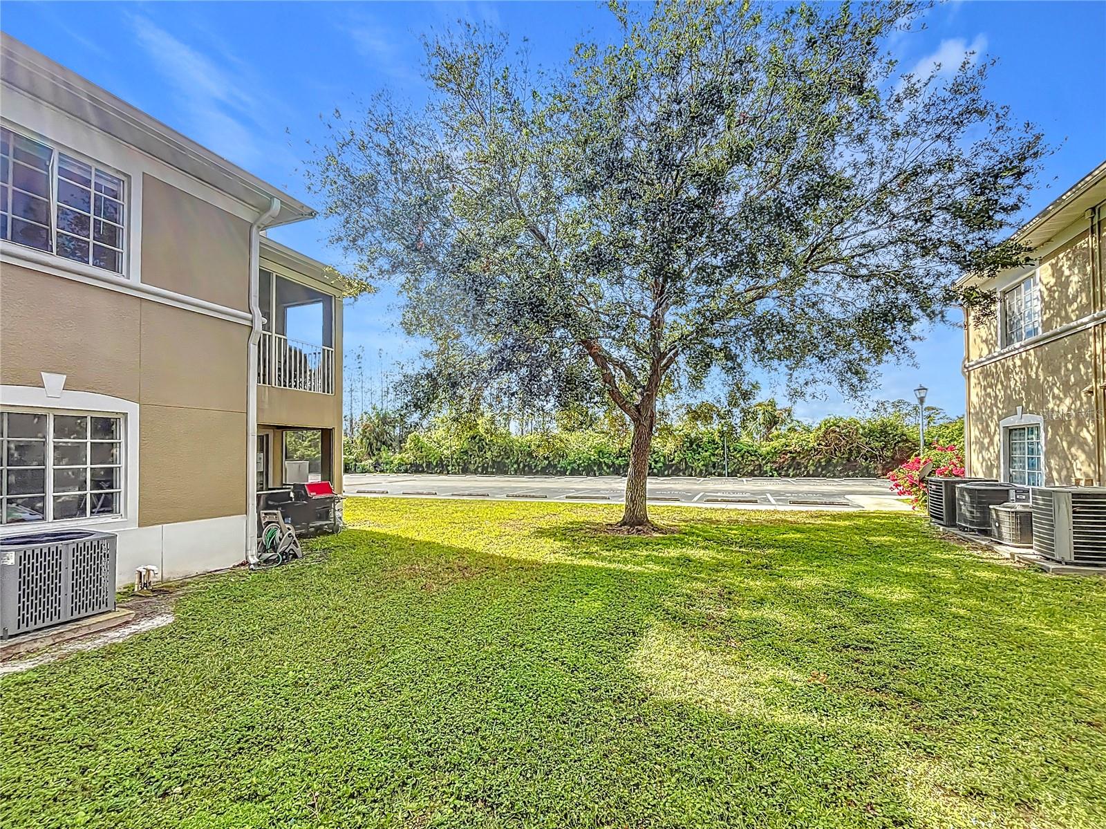 9506 AMBERDALE CT #201, RIVERVIEW, FL, 33578
