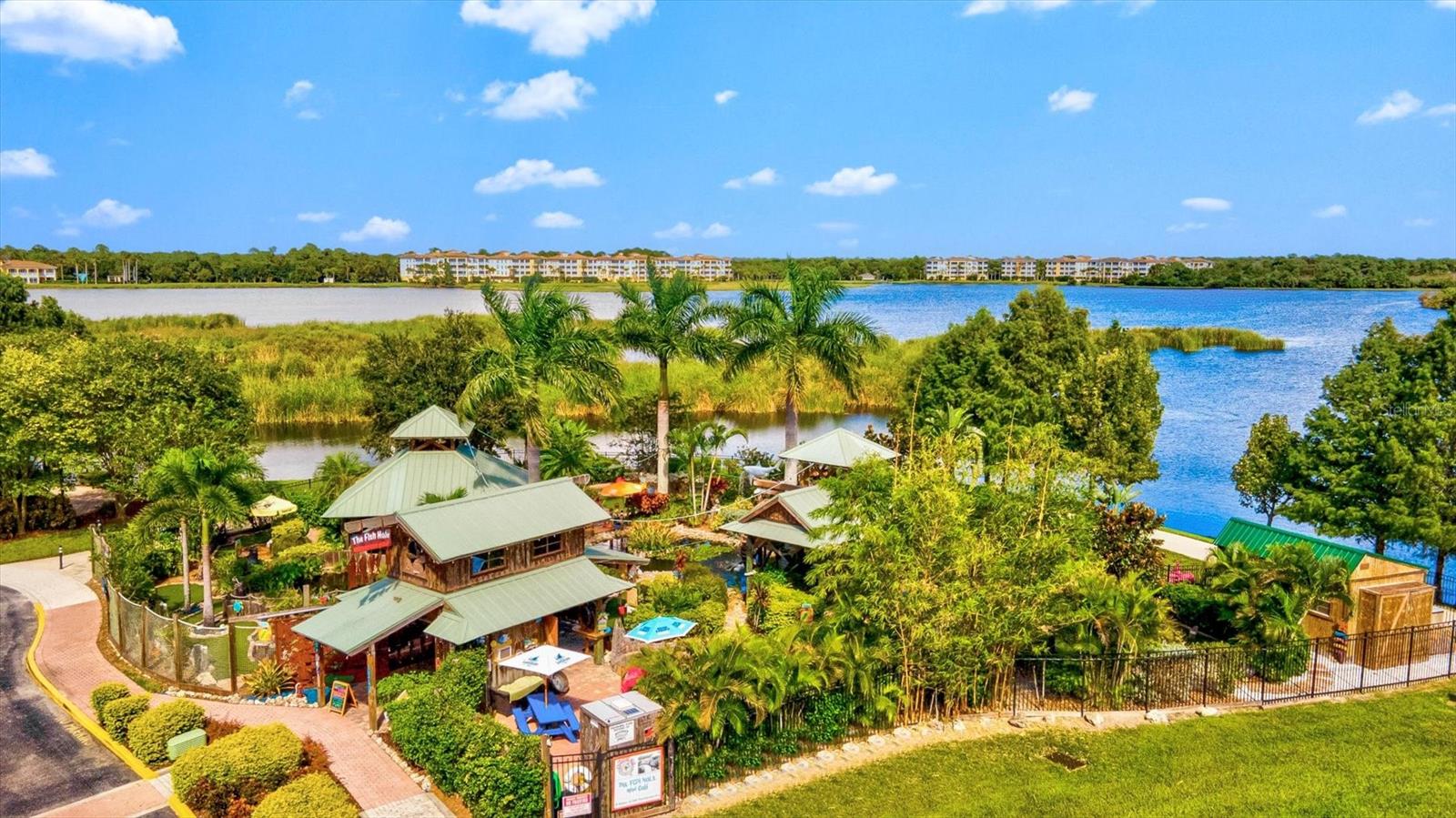 7325 BLACK WALNUT WAY, LAKEWOOD RANCH, FL, 34202