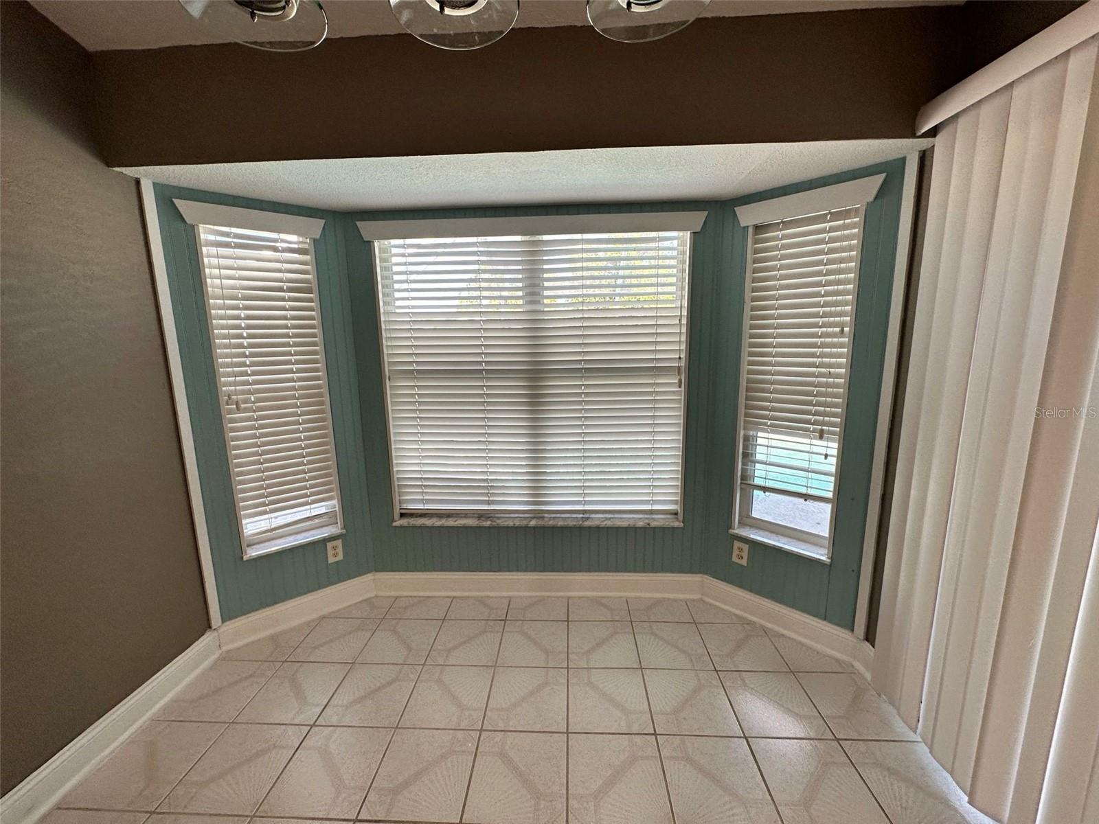 129 ORLANDO BLVD, PORT CHARLOTTE, FL, 33954