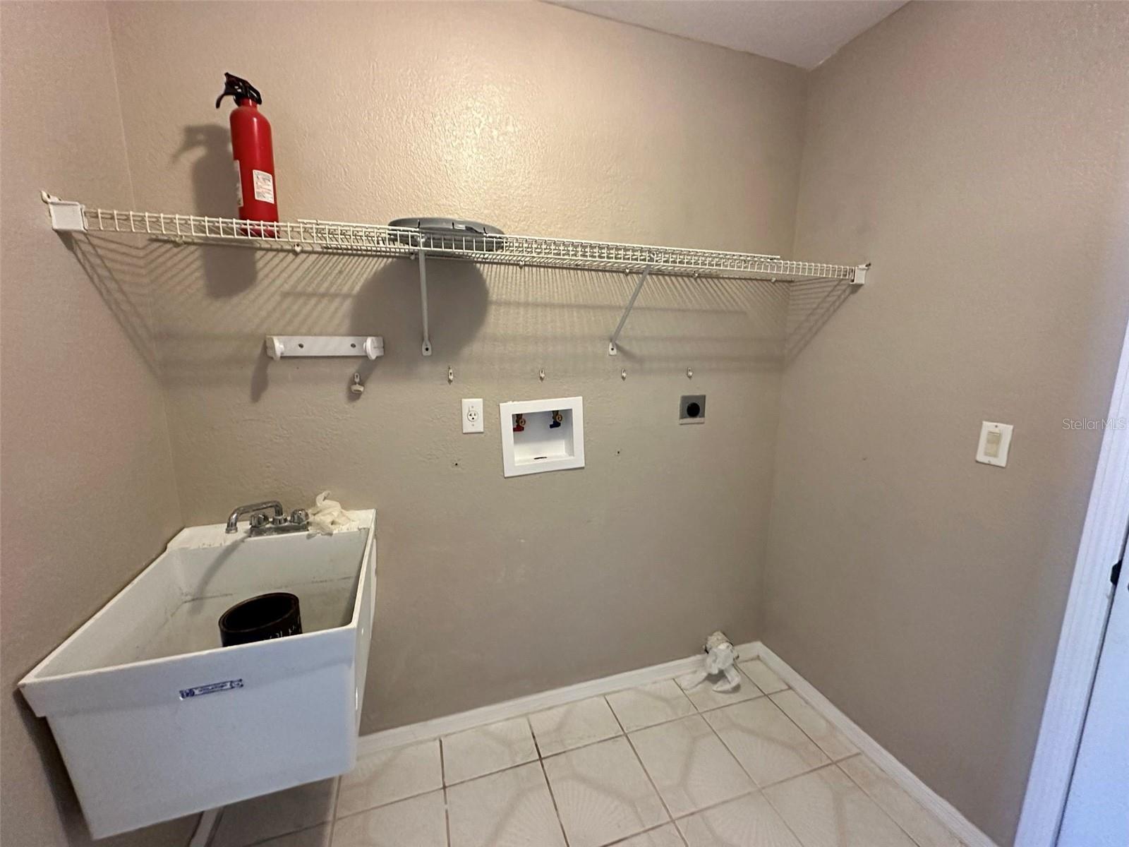 129 ORLANDO BLVD, PORT CHARLOTTE, FL, 33954