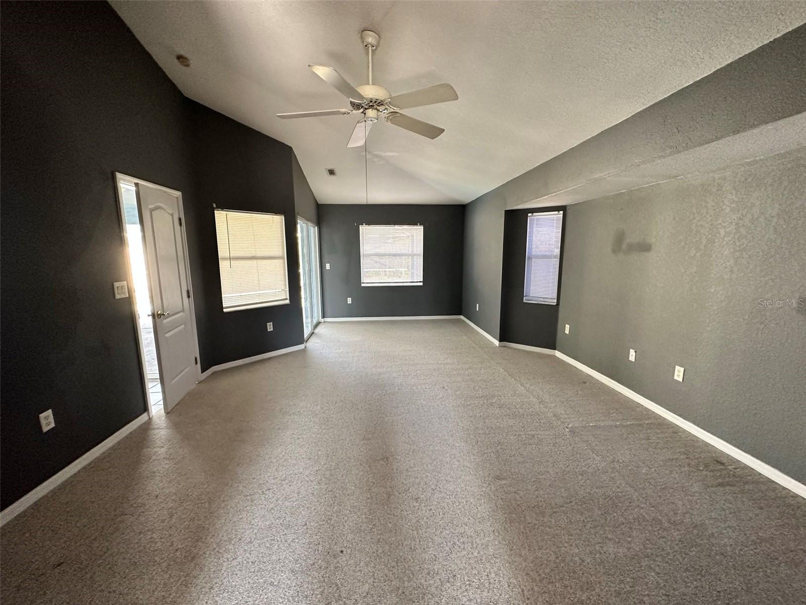 129 ORLANDO BLVD, PORT CHARLOTTE, FL, 33954