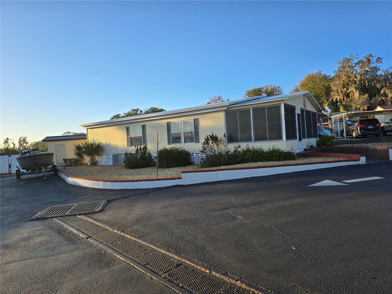 3896 PICCIOLA RD #241, FRUITLAND PARK, FL, 34731