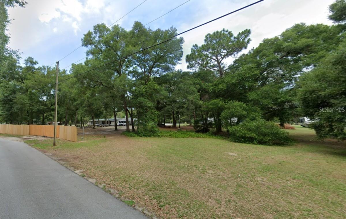 SE 158TH CT, OCKLAWAHA, FL, 32179