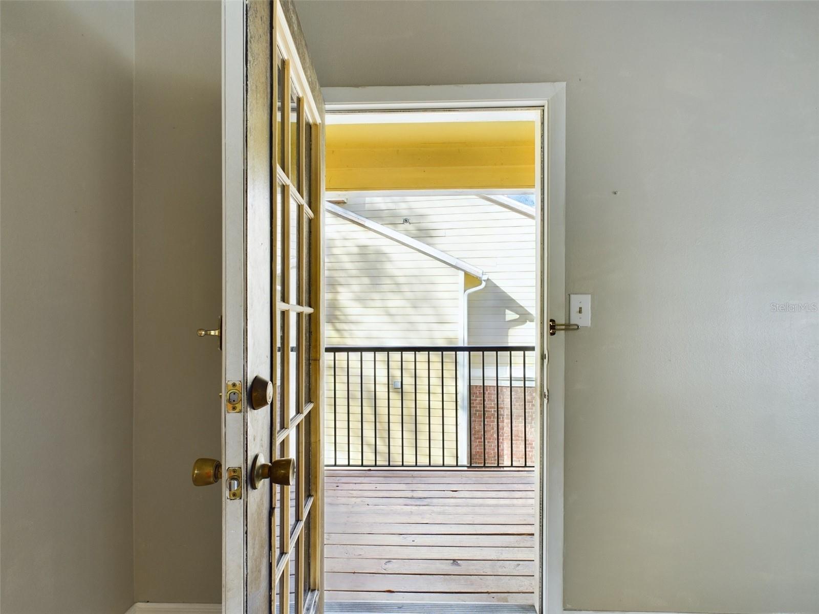 8647 MALLARD RESERVE DR #201, TAMPA, FL, 33614