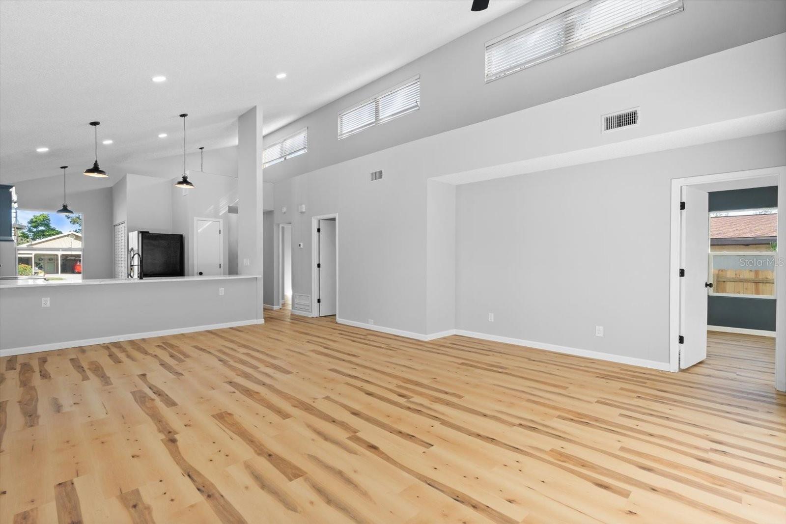 1942 JOYCE ST, SARASOTA, FL, 34231