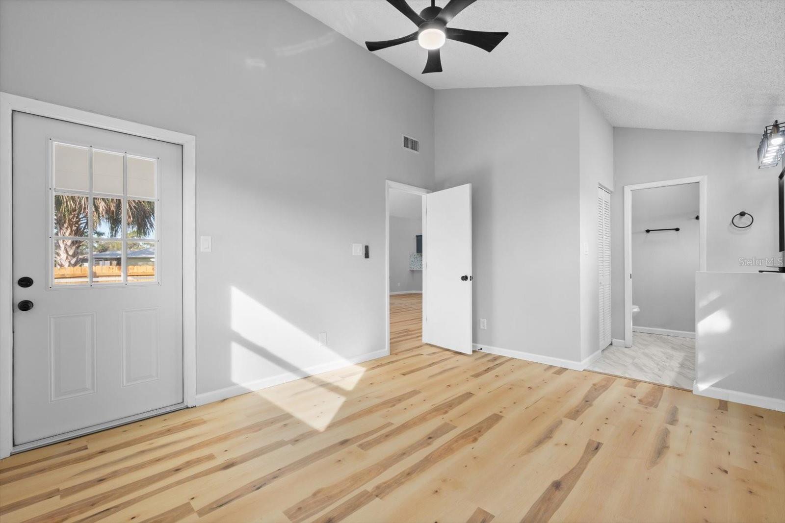1942 JOYCE ST, SARASOTA, FL, 34231