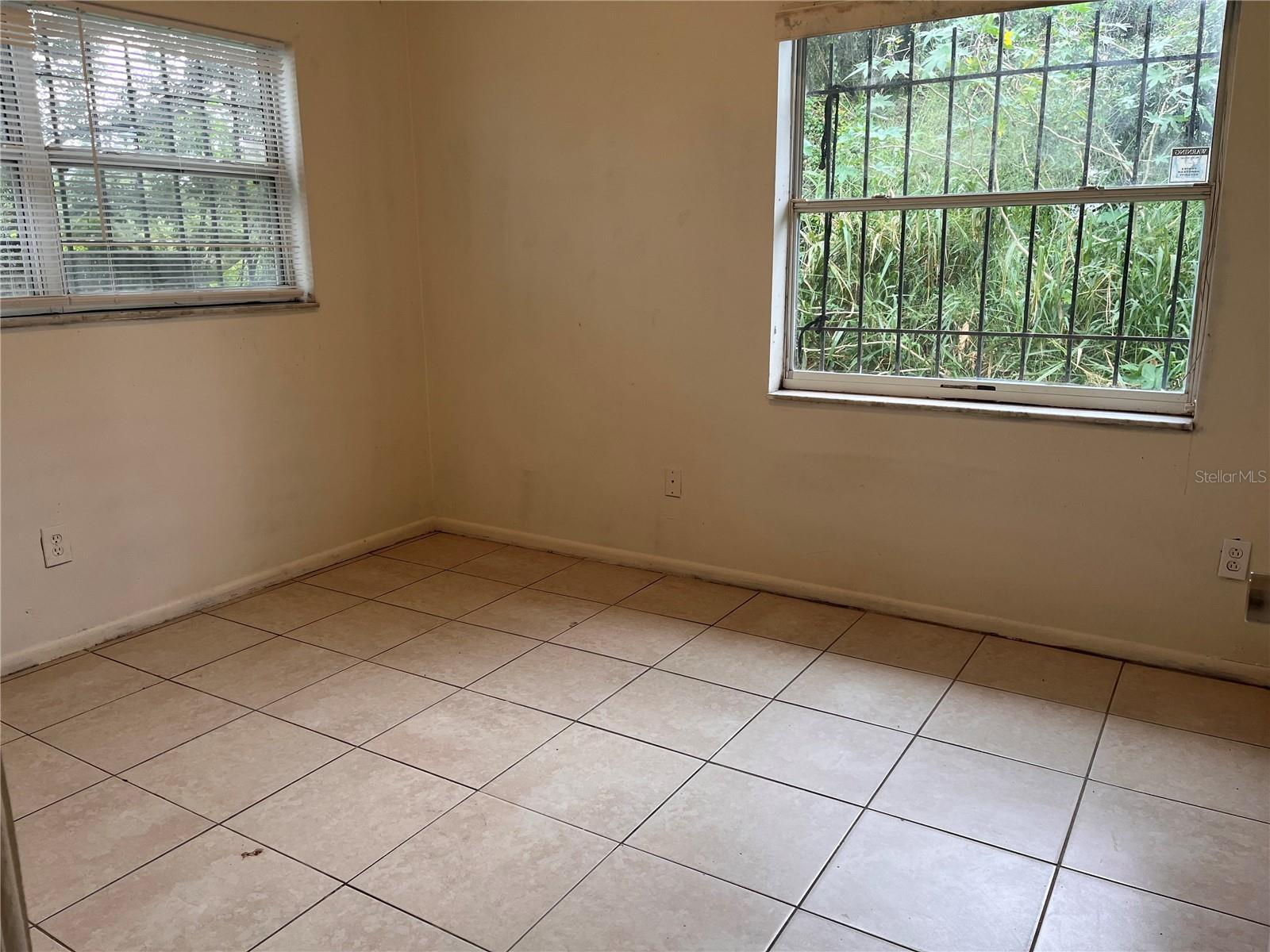 100 S ORTMAN DR, ORLANDO, FL, 32805