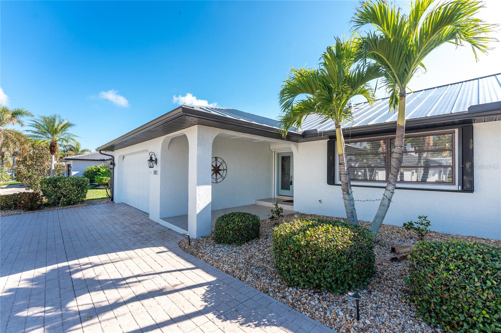 723 VIA FORMIA, PUNTA GORDA, FL, 33950