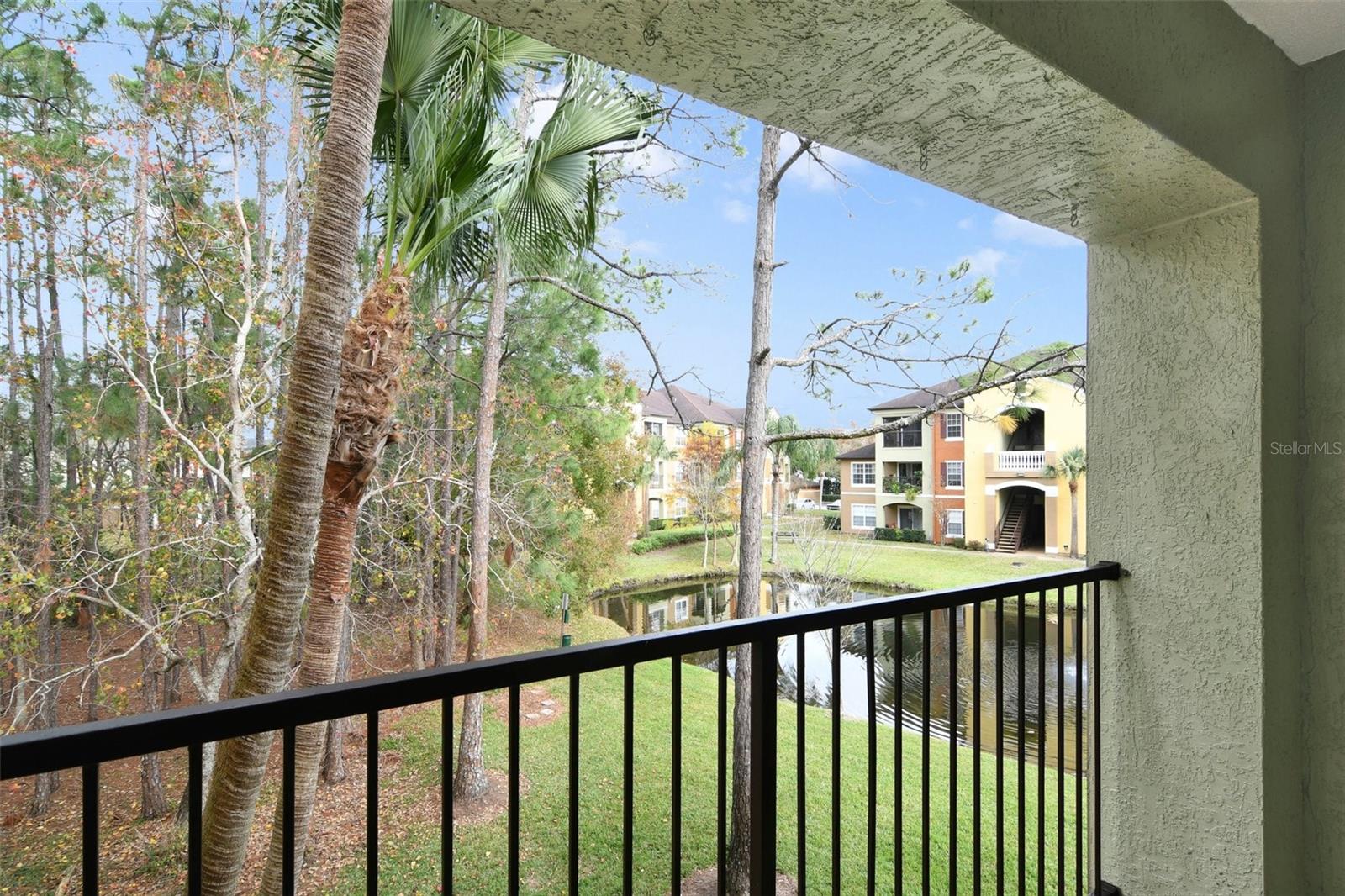 814 CREST PINES DR #928, ORLANDO, FL, 32828