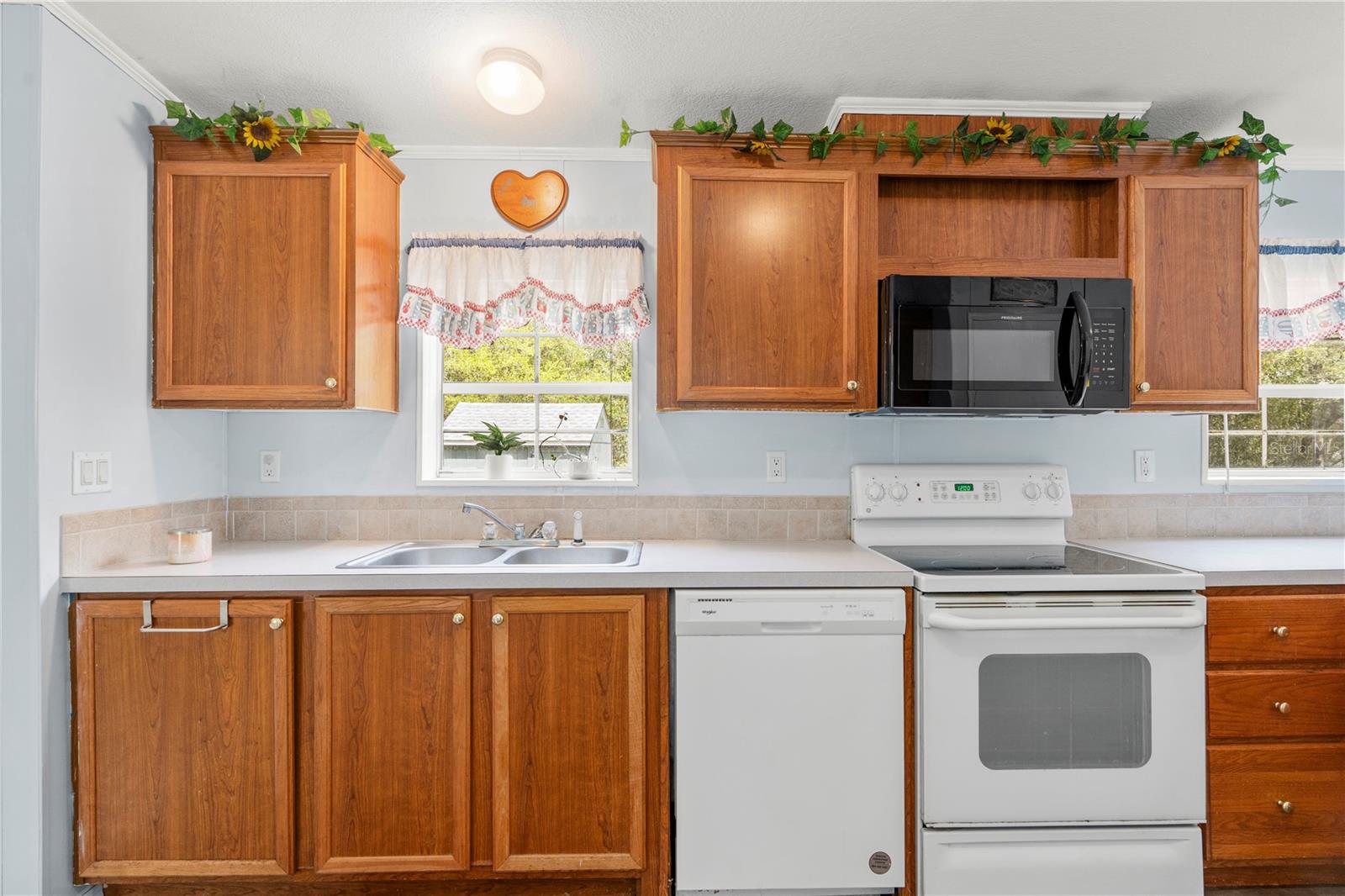 1129 E LA SALLE ST, HERNANDO, FL, 34442