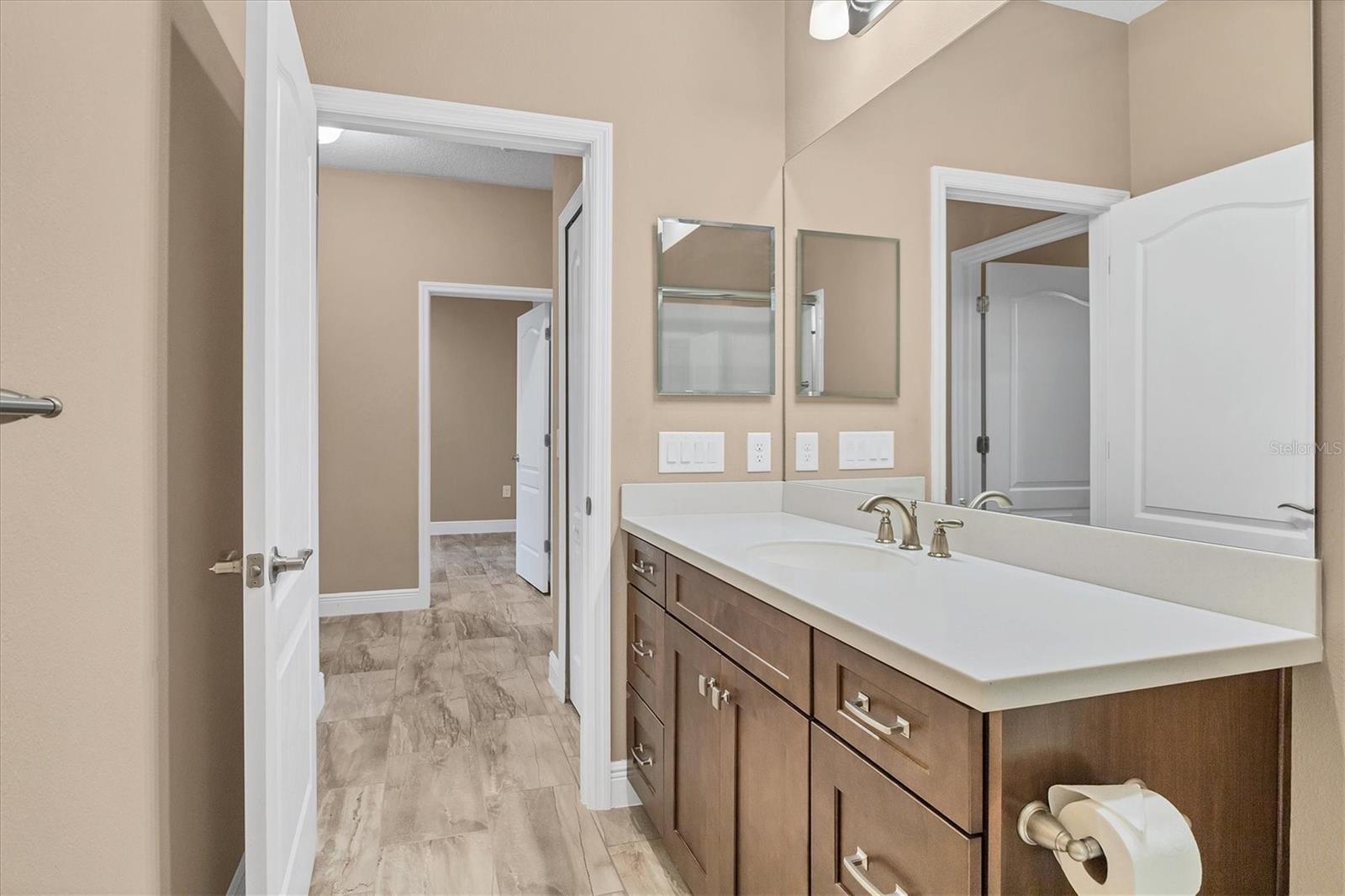 11137 MCDERMOTT CT, ENGLEWOOD, FL, 34223