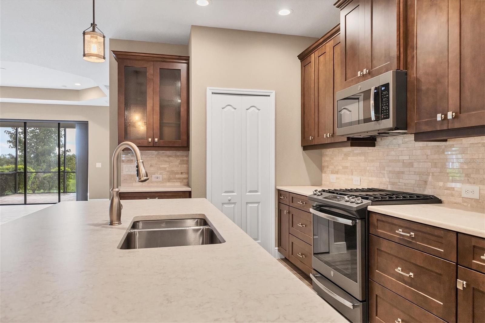 11137 MCDERMOTT CT, ENGLEWOOD, FL, 34223